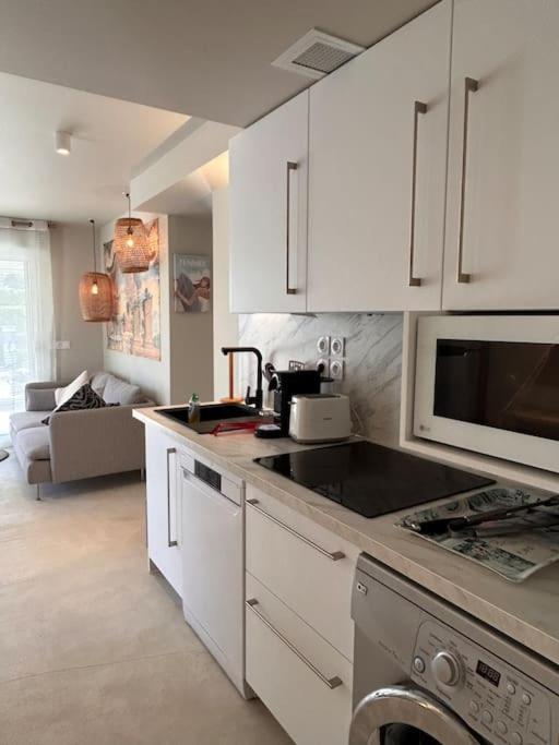 Bas De Villa - 300M Plage De La Capte - 2 Hebergements Disponibles Hyeres Ngoại thất bức ảnh