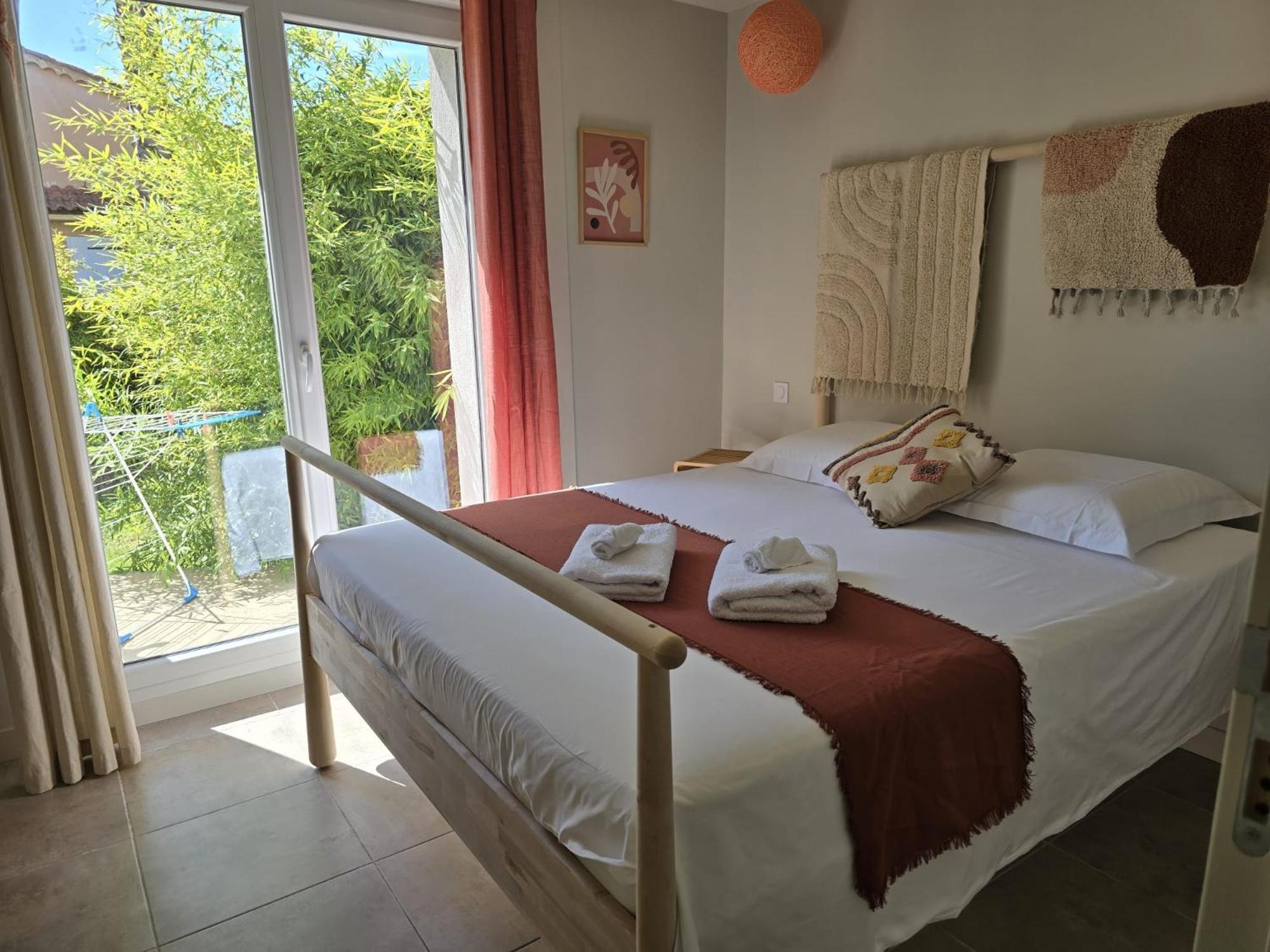 Bas De Villa - 300M Plage De La Capte - 2 Hebergements Disponibles Hyeres Ngoại thất bức ảnh