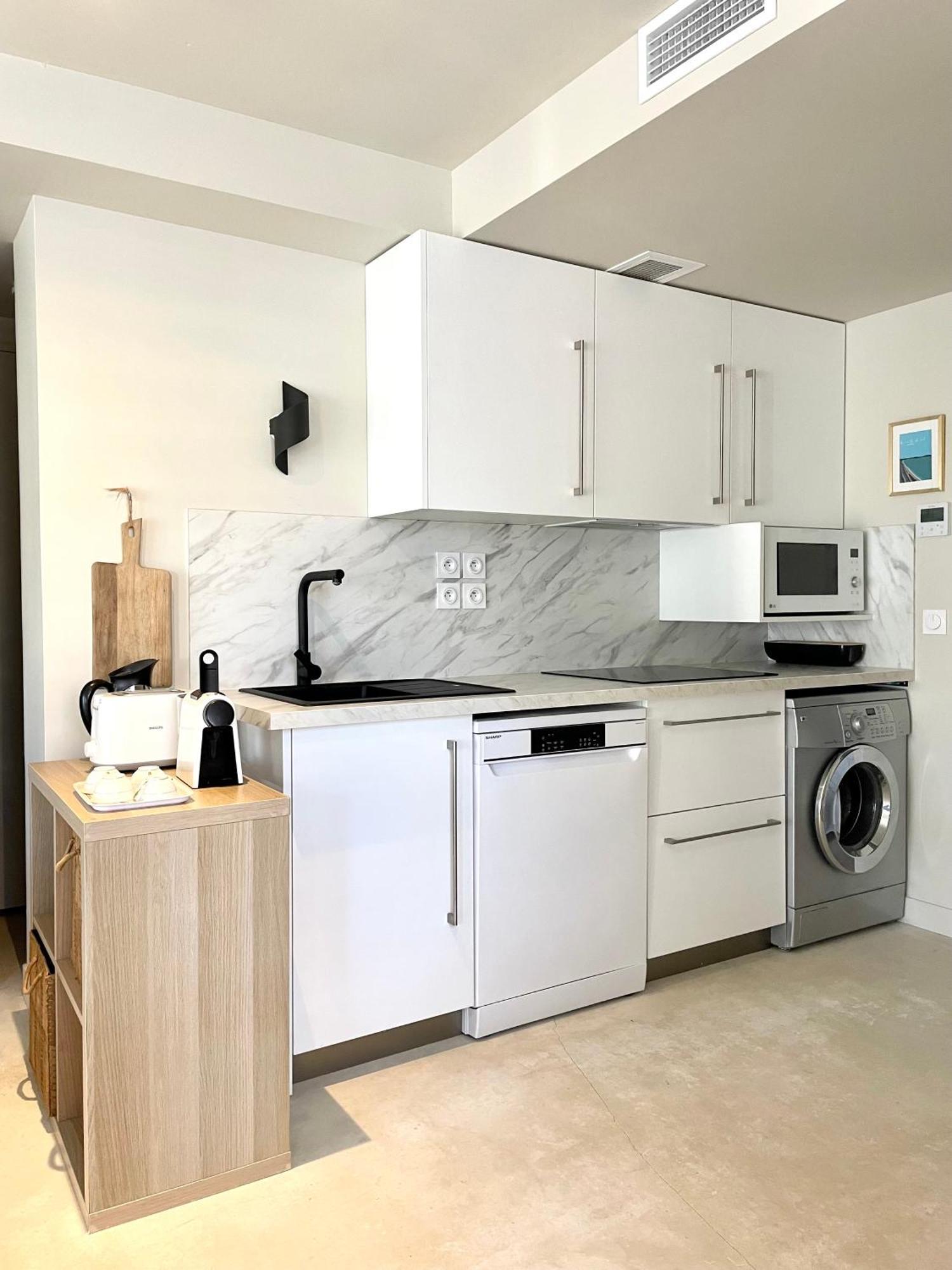 Bas De Villa - 300M Plage De La Capte - 2 Hebergements Disponibles Hyeres Ngoại thất bức ảnh