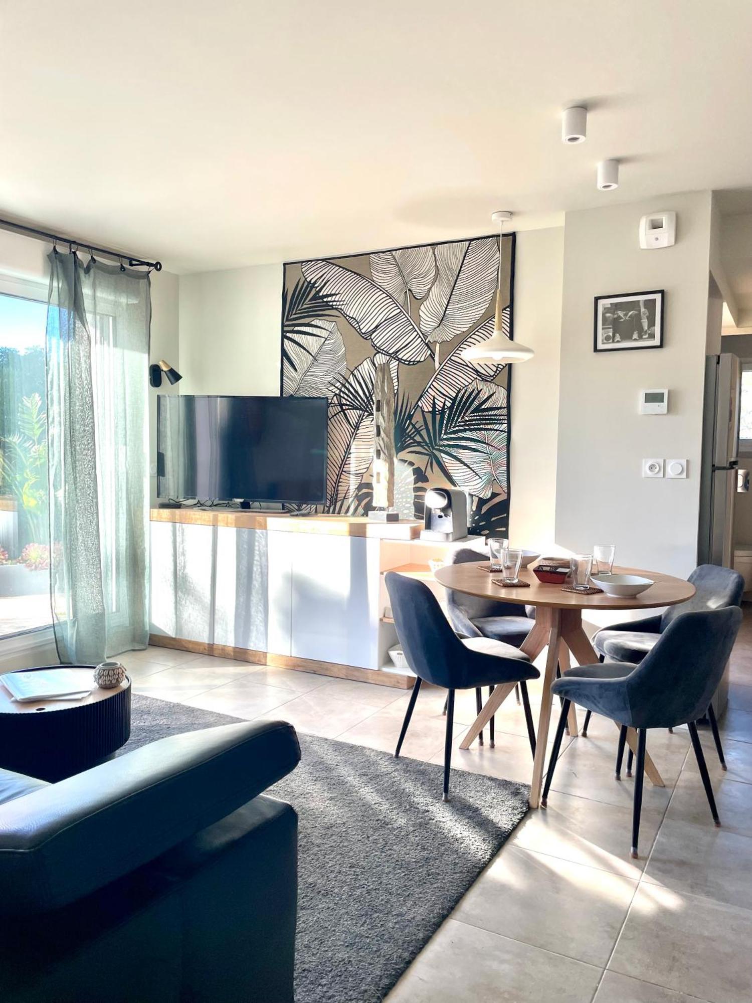 Bas De Villa - 300M Plage De La Capte - 2 Hebergements Disponibles Hyeres Ngoại thất bức ảnh